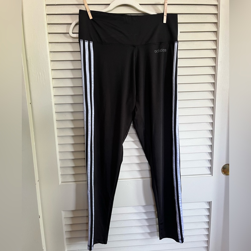 Adidas Leggings, size large